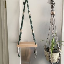 Macramé hanging pot 1