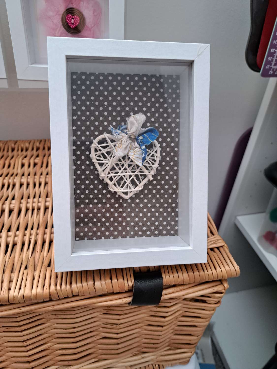 Heart Pictures 18x18cm Heart Pictures 18x18cm