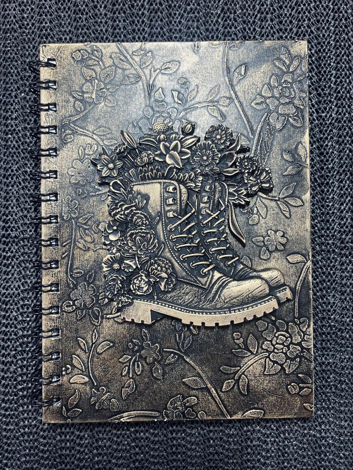 Handmade Garden Boots Hardback Notebook (01) Handmade Garden Boots Hardback Notebook (01)