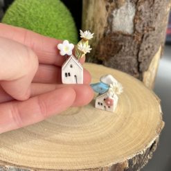 Spring mini house flower holder 2