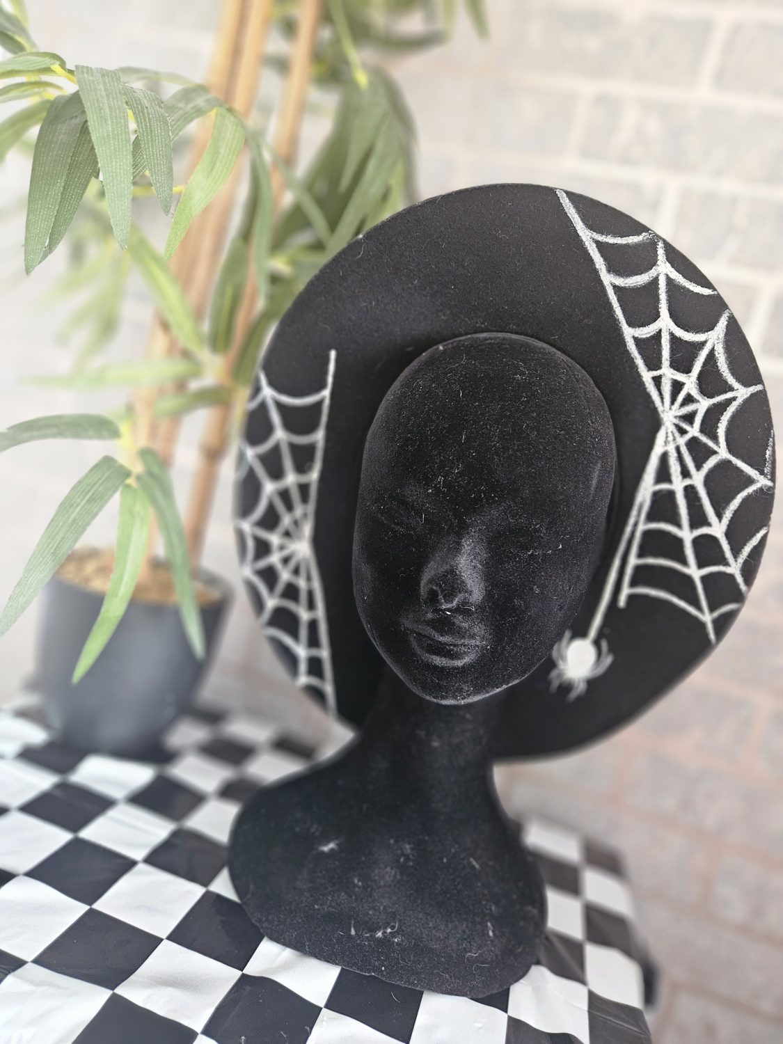 π·οΈ 'NOCTURNE' Wide Brim Hat β Hand-Painted 100% Wool π¦ π·οΈ 'NOCTURNE' Wide Brim Hat β Hand-Painted 100% Wool π¦