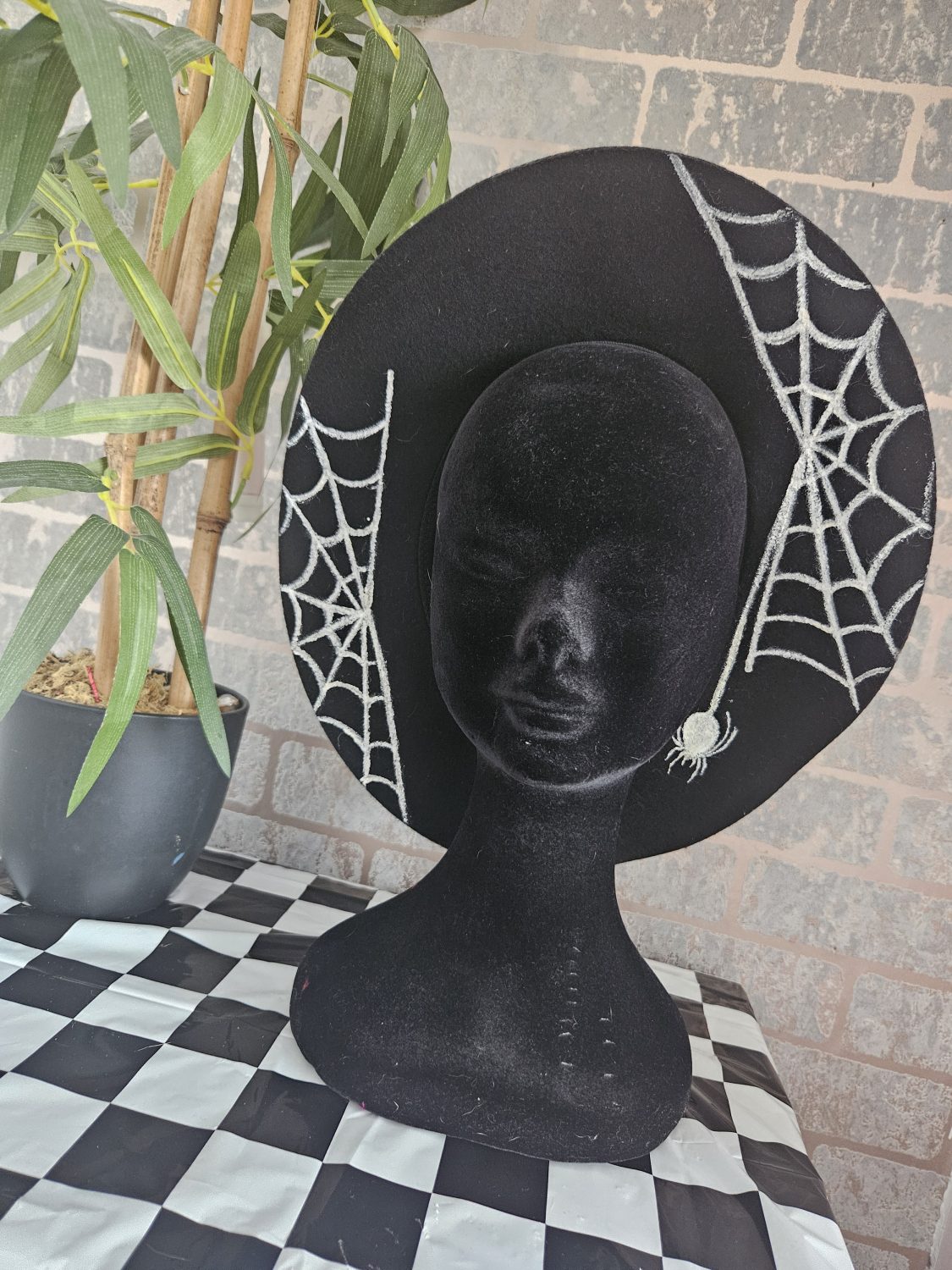π·οΈ 'NOCTURNE' Wide Brim Hat β Hand-Painted 100% Wool π¦ π·οΈ 'NOCTURNE' Wide Brim Hat β Hand-Painted 100% Wool π¦
