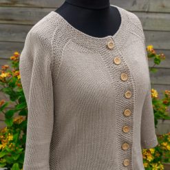 Hand-knitted coat/cardigan