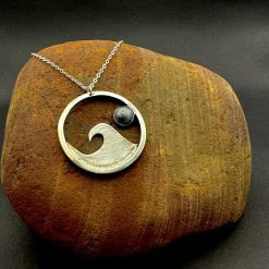Ride the tide - Silver pendent 🌊🌙