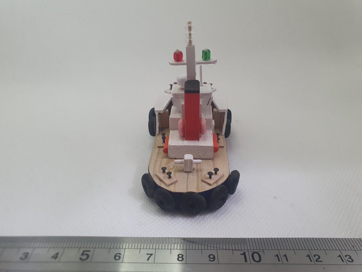 20250728_142322 Handmade Tugboat (Cyclops) 4