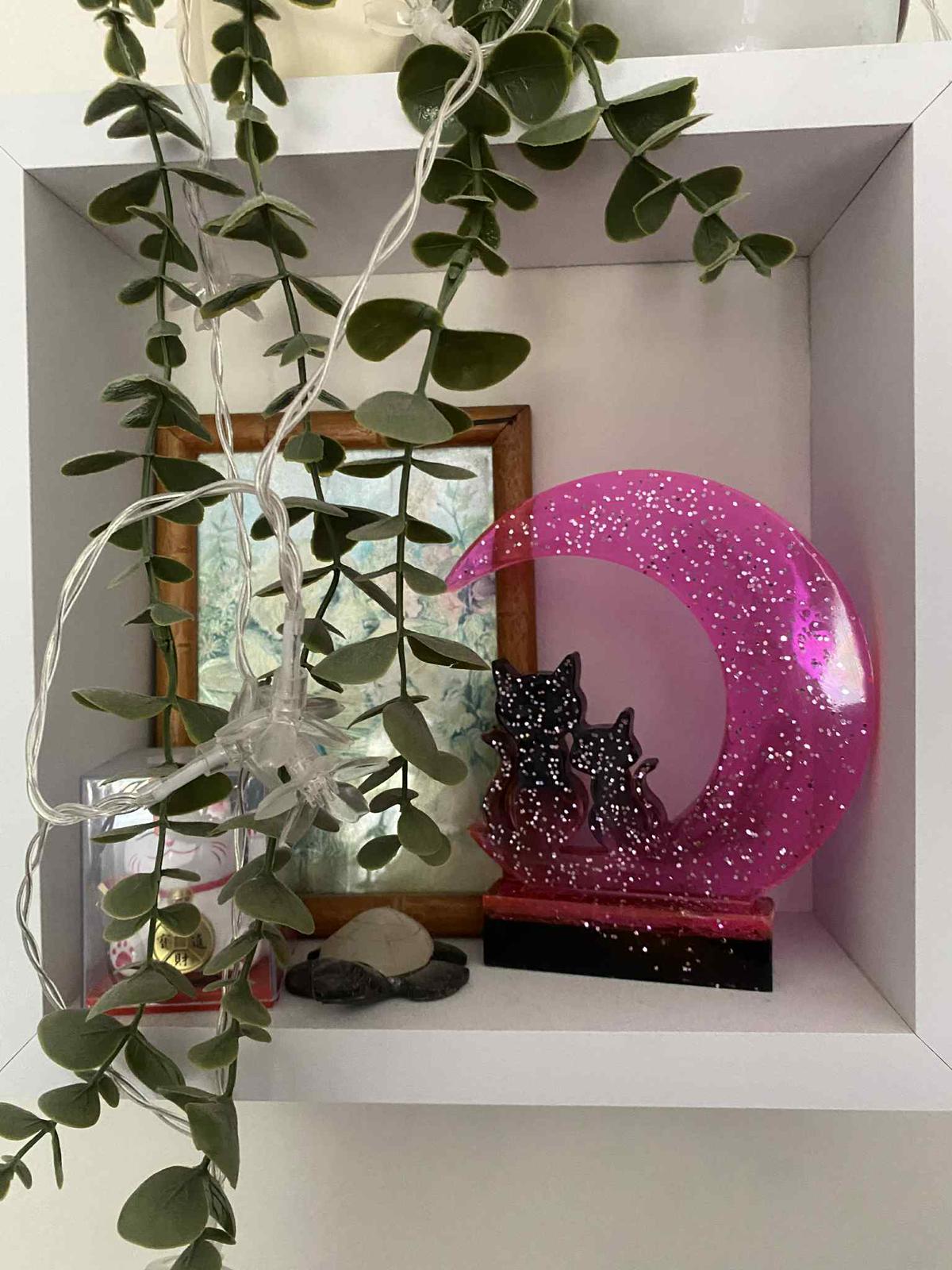 Cat and Crescent Moon Decorative Stand Cat and Crescent Moon Decorative Stand