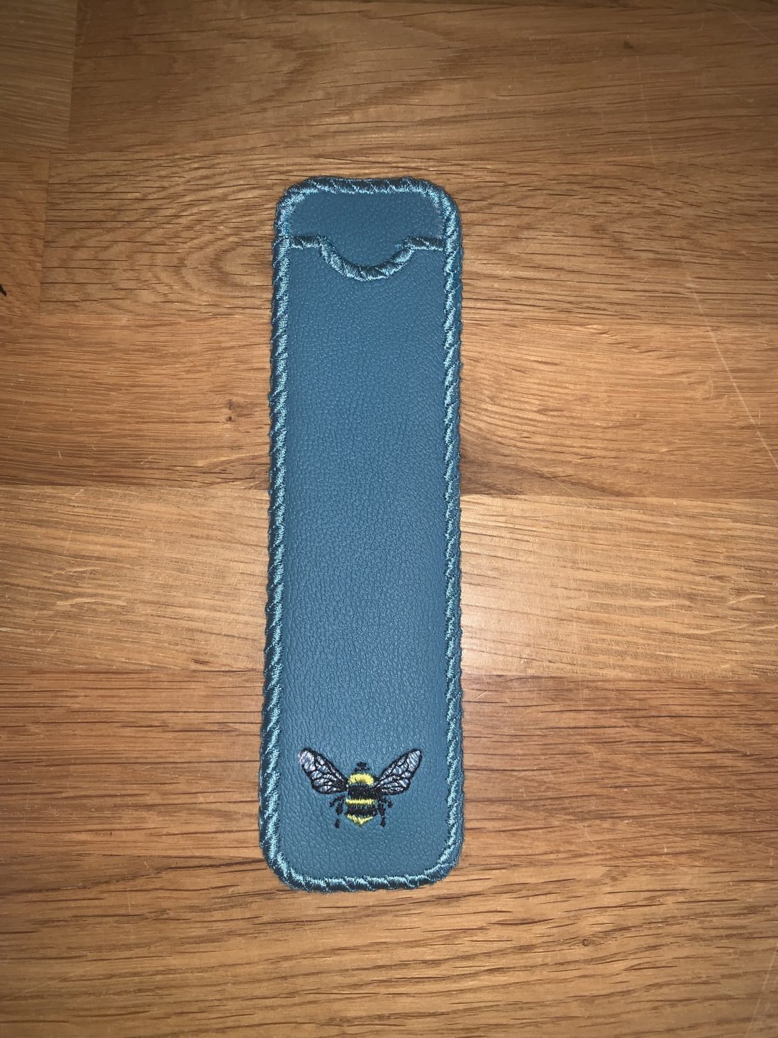 Pen / Nail file holder Pen / Nail file holder