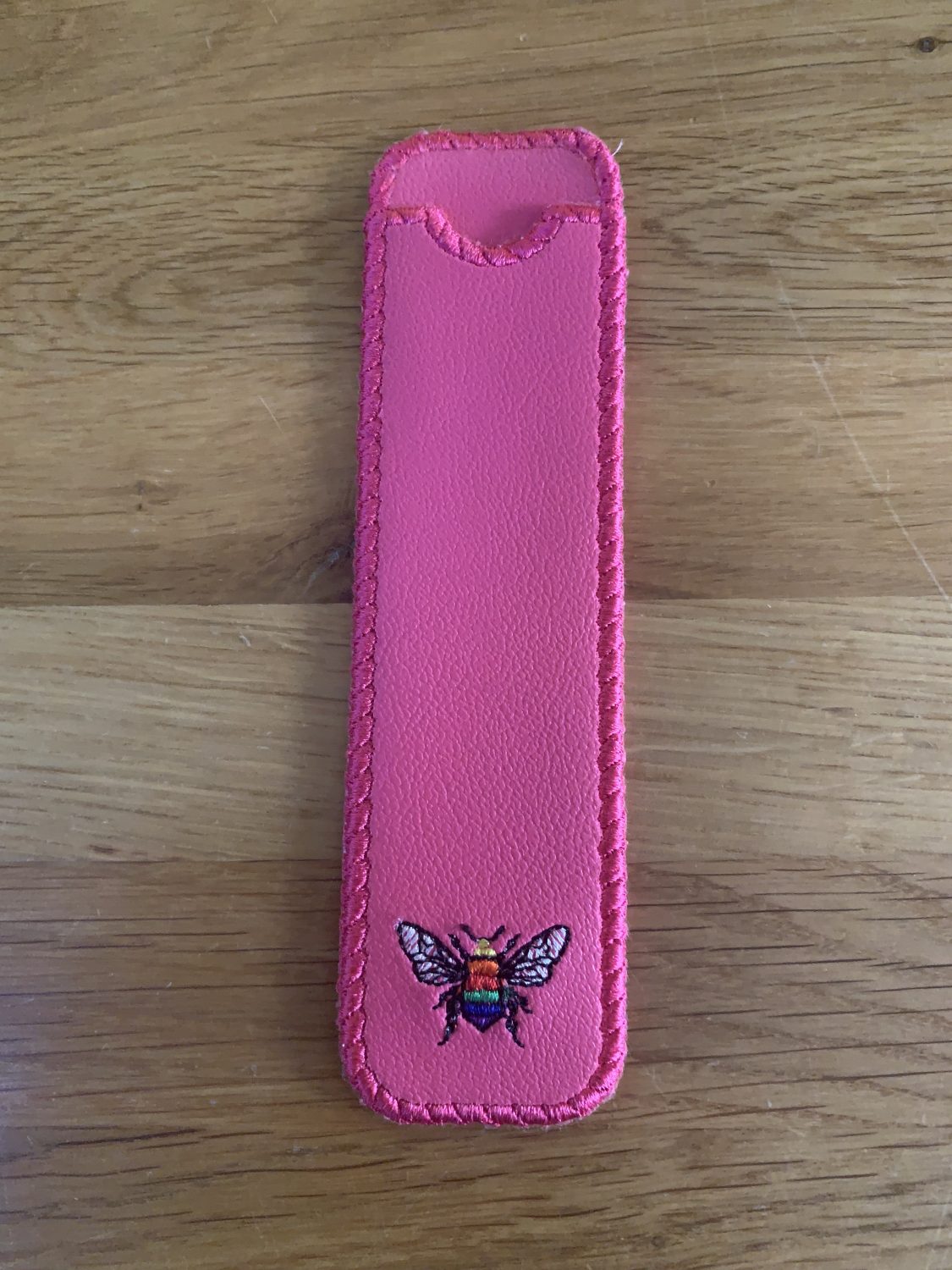 Pen / Nail file holder Pen / Nail file holder