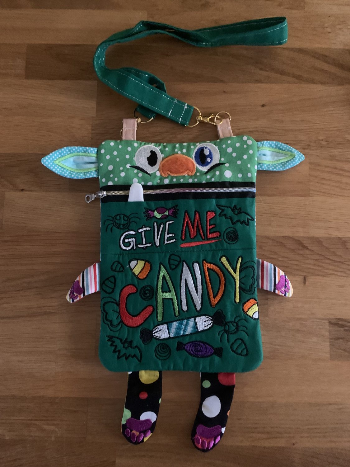 Give me candy bag Give me candy bag