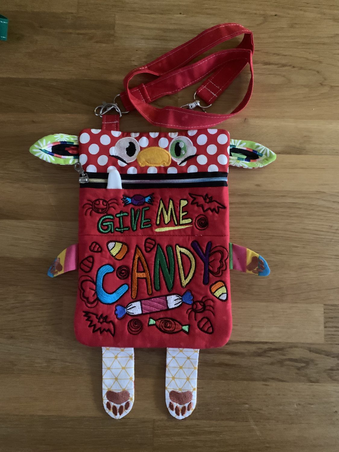 Give me candy bag Give me candy bag