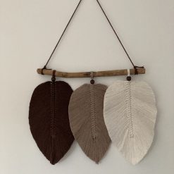 Macrame feathers