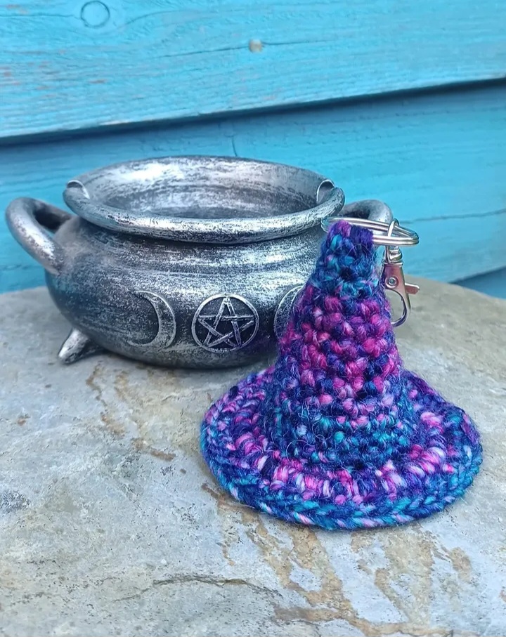 Crochet Witch Hat Keyring Ooak Handmade Cornish Crafts Gifts Crochet Witch Hat Keyring Ooak Handmade Cornish Crafts Gifts