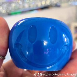 Smiley face candle holder 1