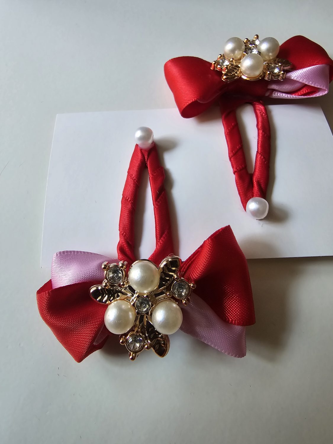 Set of bows and hair clips! Set of bows and hair clips!