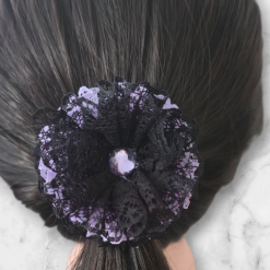 Lace hair bow🎀 ( 2 bows) 9 Lace hair bow🎀 ( 2 bows) 9