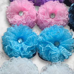 Lace hair bow🎀 ( 2 bows) 3 Lace hair bow🎀 ( 2 bows) 3