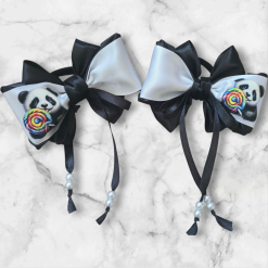 Hairbows with animals print ( 2 hairbows) 23
