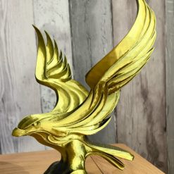 Elegant eagle