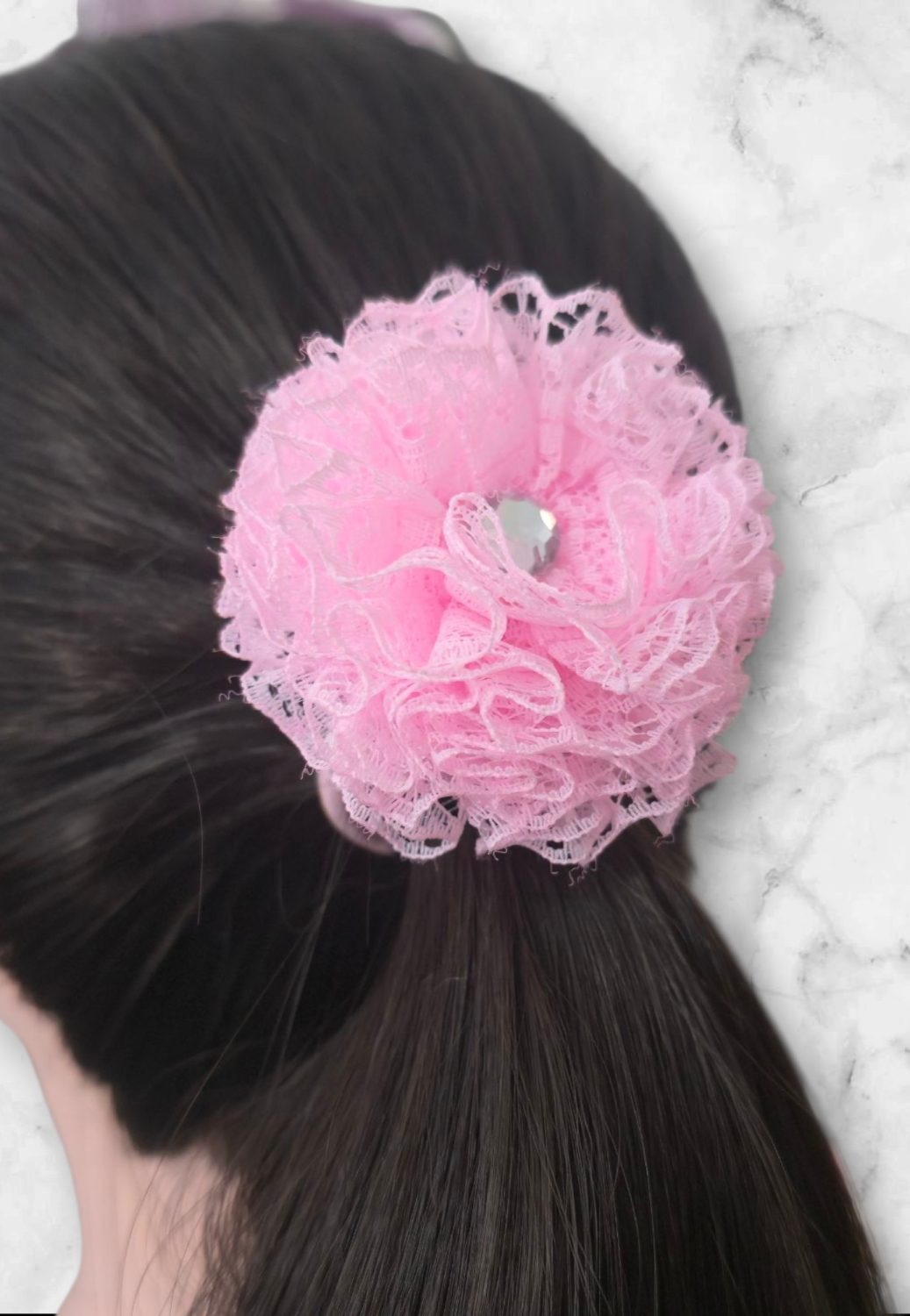 Gift box with hair clip and hair bows" The Ultimate Pink Delight" ( 7 in 1) Gift box with hair clip and hair bows" The Ultimate Pink Delight" ( 7 in 1)