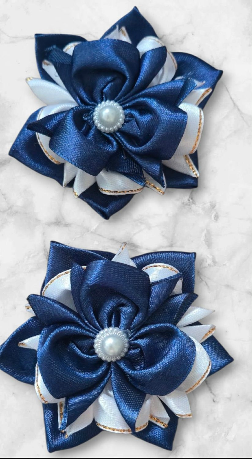 Gift box with hairbows collection in navy blue color! (6 in 1) Gift box with hairbows collection in navy blue color! (6 in 1)
