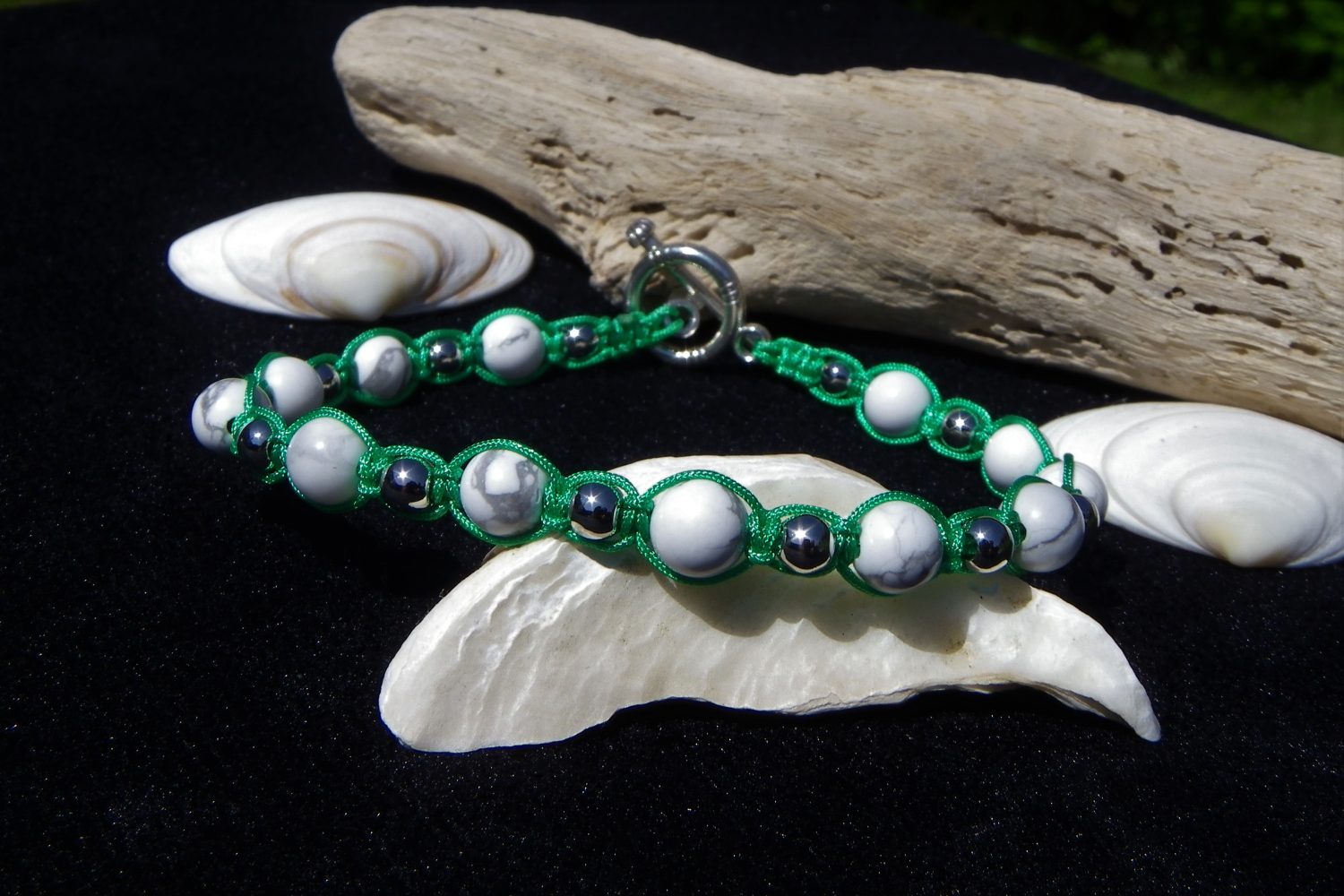 Howlite Square Knot Macramé Bracelet Howlite Square Knot Macramé Bracelet
