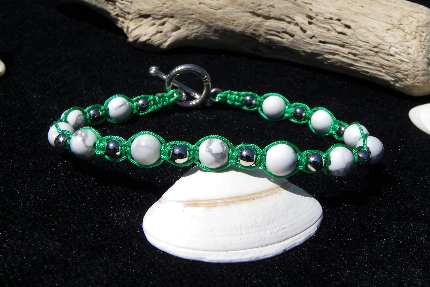 Howlite Square Knot Macramé Bracelet Howlite Square Knot Macramé Bracelet