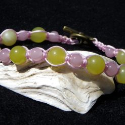 Lemon Jade with Pink Glass Square Knot Macramé Bracelet