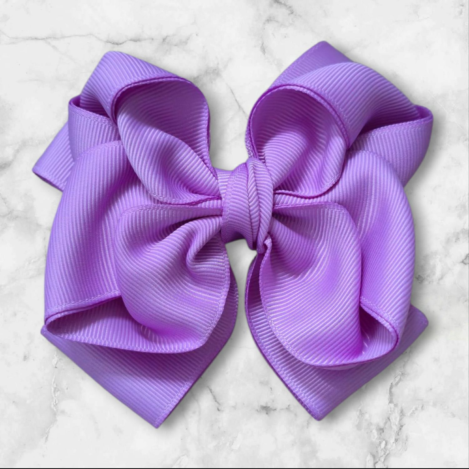 Gift box with hair clips and hairbows collection in light purple color (7 in 1) Gift box with hair clips and hairbows collection in light purple color (7 in 1)