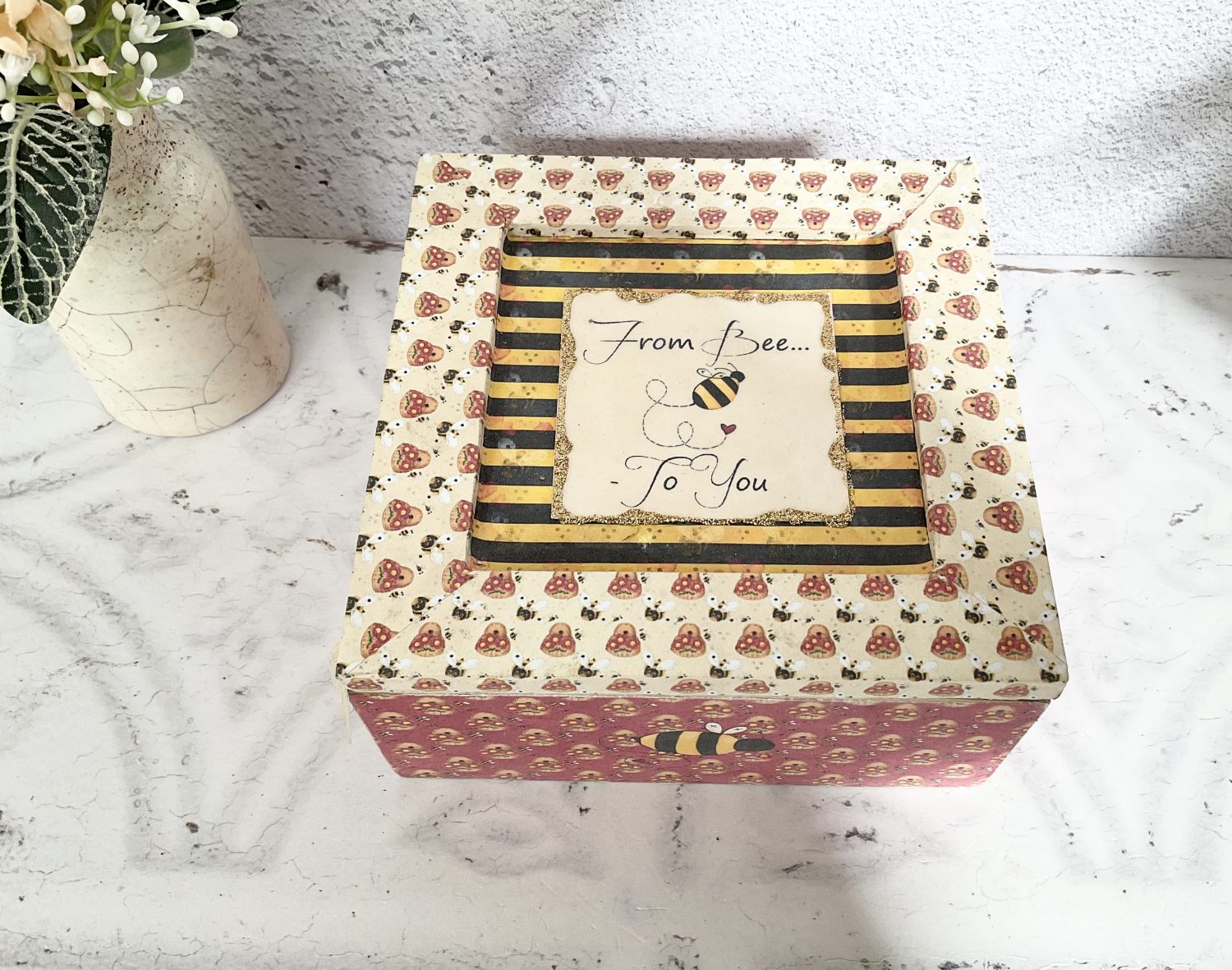 Bee Decoupaged Gift Box with Handmade Contents Bee Decoupaged Gift Box with Handmade Contents
