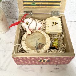 Bee Decoupaged Gift Box with Handmade Contents 5 Bee Decoupaged Gift Box with Handmade Contents 5