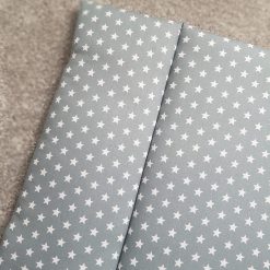 Cot/cotbed end cushion bumper
