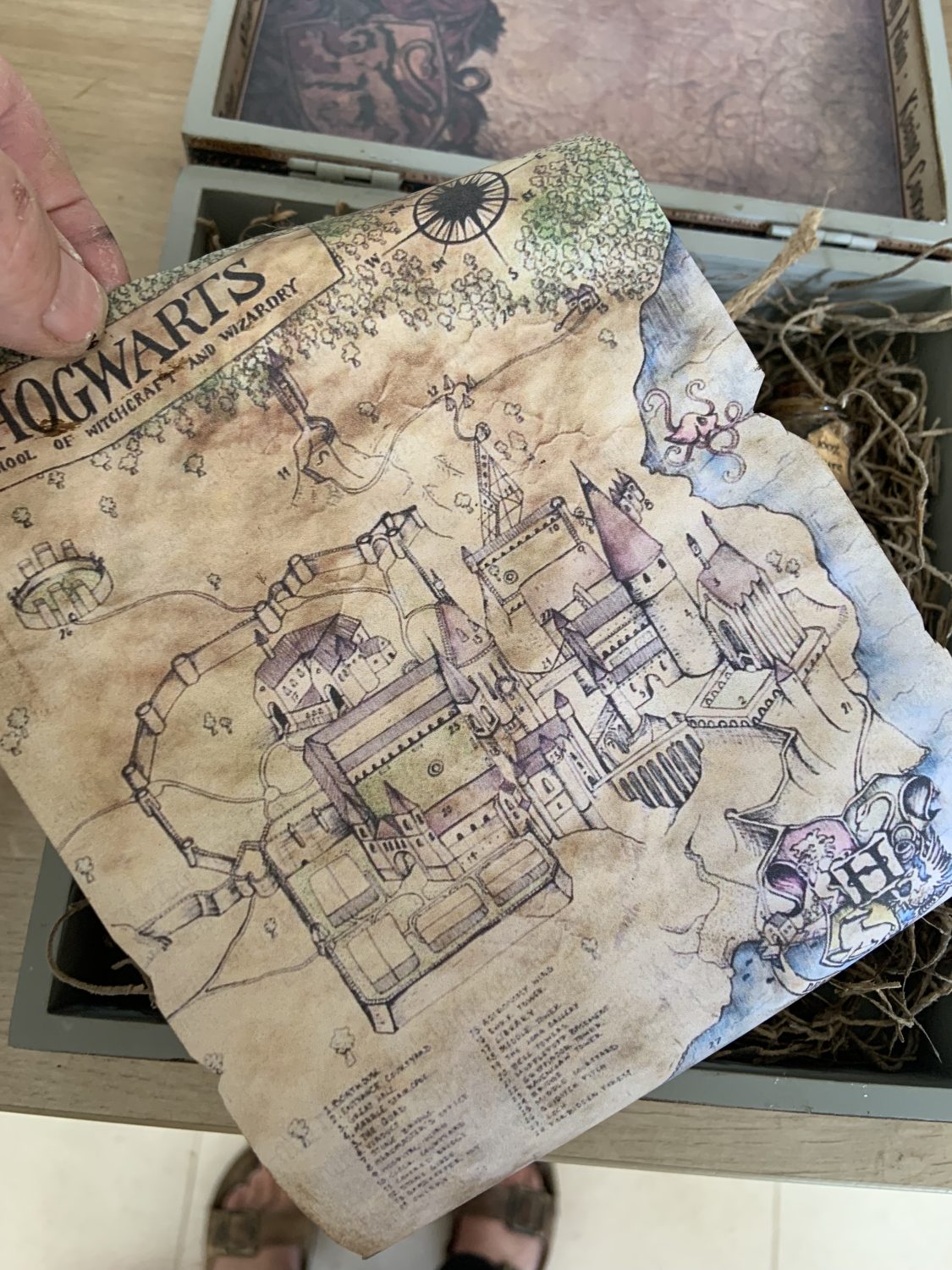 Collectable Harry Potter Memorabilia, Apothecary Box with Potion Bottles Collectable Harry Potter Memorabilia, Apothecary Box with Potion Bottles