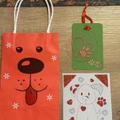 A Paw-some Christmas Gift Set – Dog-Themed Card, Gift Bag & Decoration