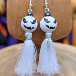 Halloween earrings - white tassel