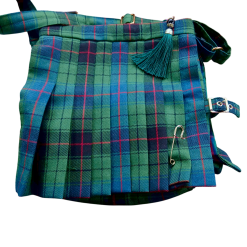 WEE KILT SHOULDER BAG in Davidson Tartan 1 WEE KILT SHOULDER BAG in Davidson Tartan 1