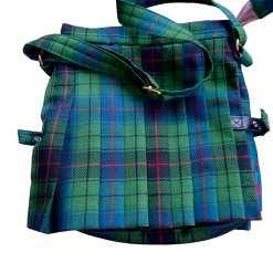 WEE KILT SHOULDER BAG in Davidson Tartan 2 WEE KILT SHOULDER BAG in Davidson Tartan 2