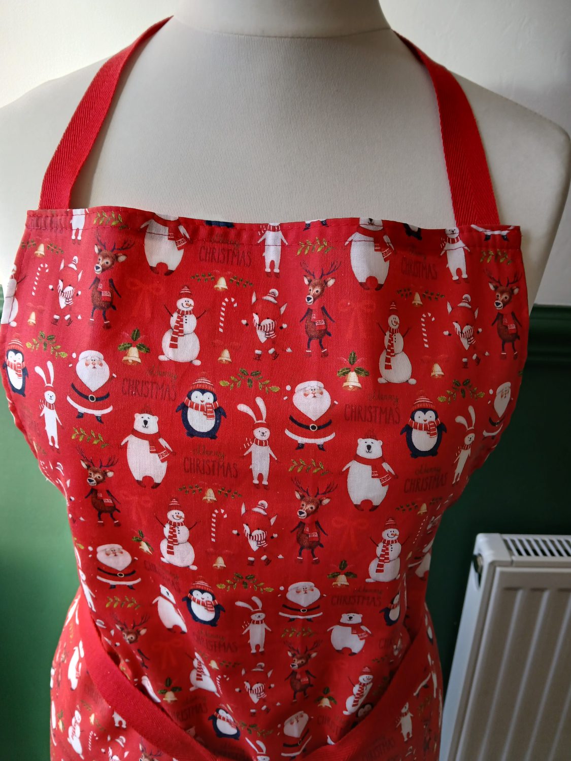 Apron, Christmas red print Apron, Christmas red print