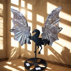 Brecciated jasper wings