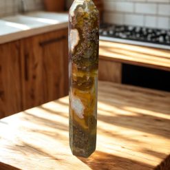 Agate calcedony tower