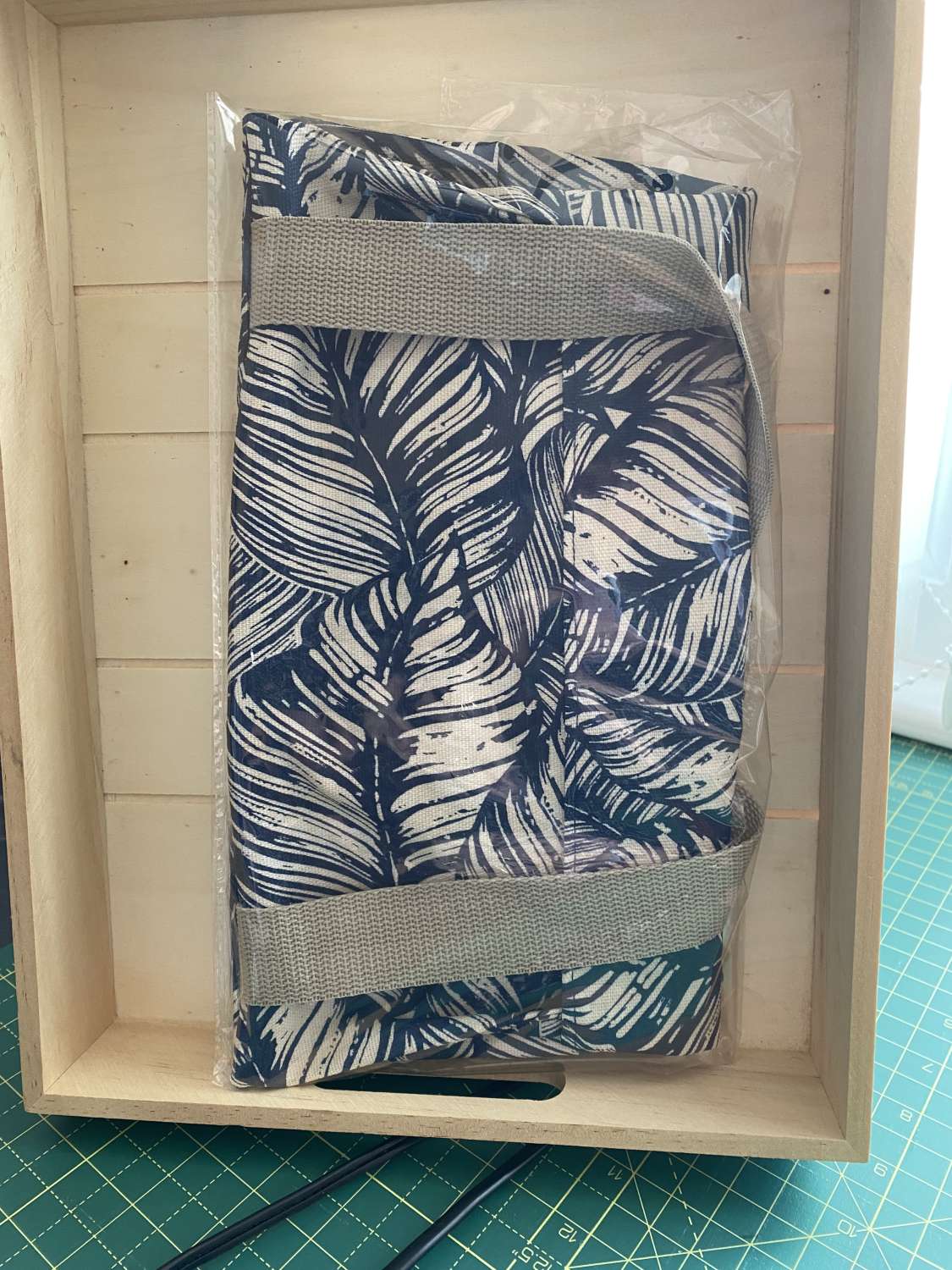 Peg Bag (cross body/shoulder) Peg Bag (cross body/shoulder)