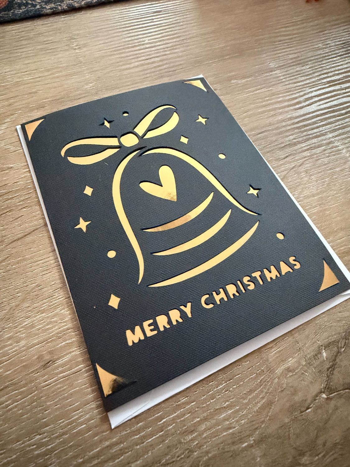 Cricut Christmas Card – Black and Gold Bell Design with “Merry Christmas” Cricut Christmas Card – Black and Gold Bell Design with “Merry Christmas”