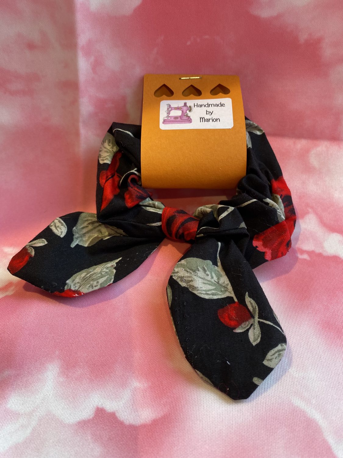 Scrunchies with a bow Scrunchies with a bow