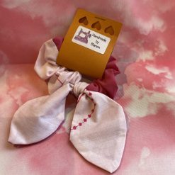 Scrunchies with a bow 5 Scrunchies with a bow 5