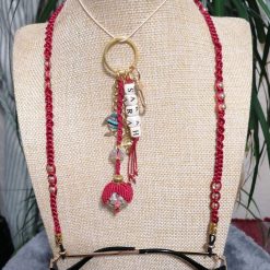 glasses and keyring set