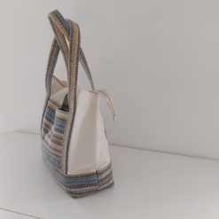 Blue Zippered Tote Beige lining 2