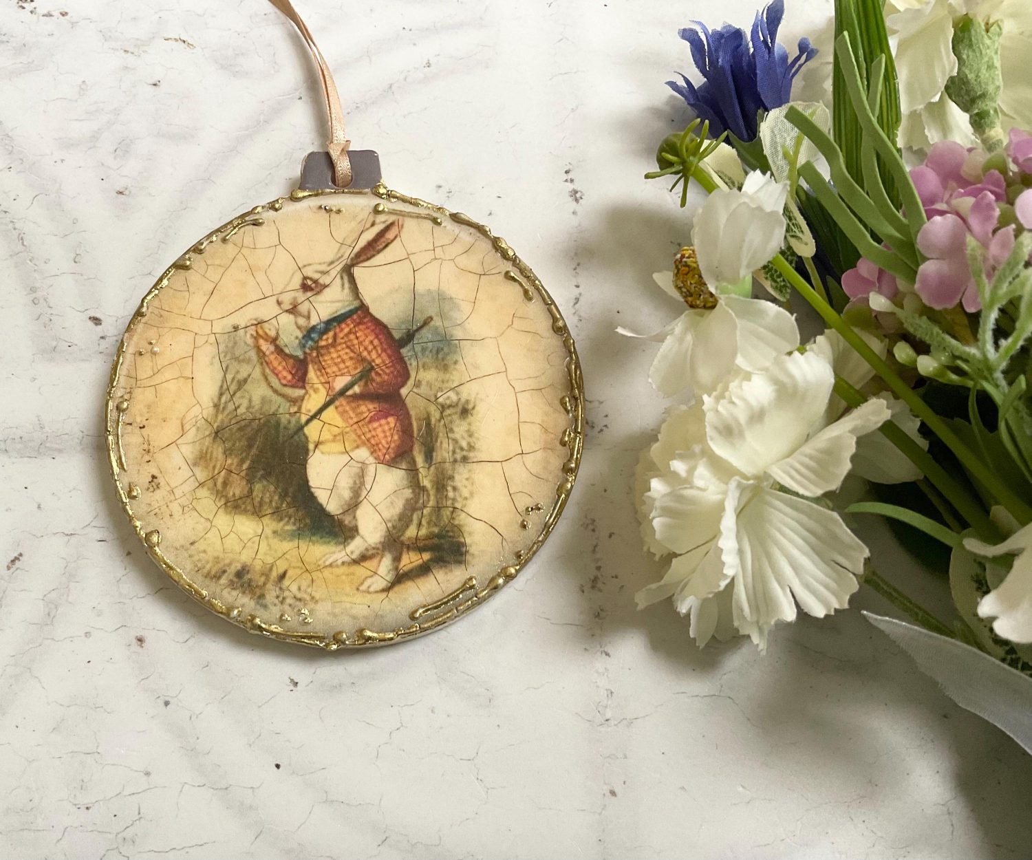 White Rabbit Ceramic Plaque, Large Hanger White Rabbit Ceramic Plaque, Large Hanger