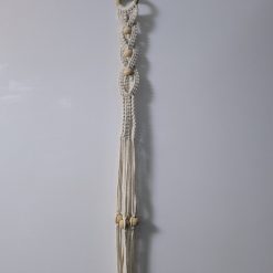 Macrame plant hanger