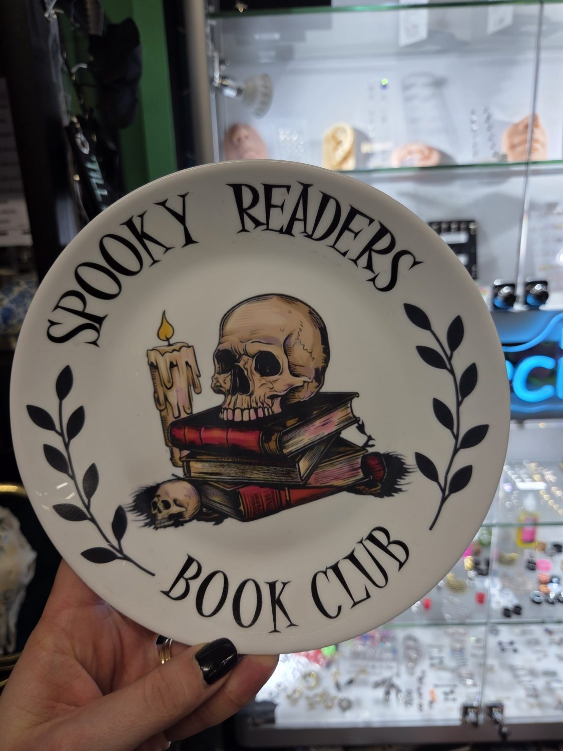 🖤 Book lover-Inspired Plates – Spooky readers 🖤 Book lover-Inspired Plates – Spooky readers