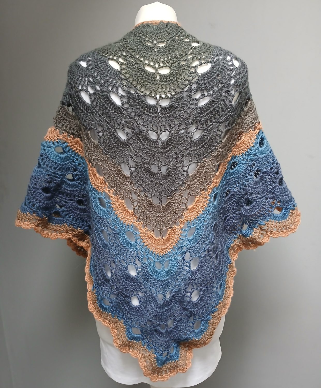 Crochet Angora-style Triangle Shawl/Scarf Crochet Angora-style Triangle Shawl/Scarf