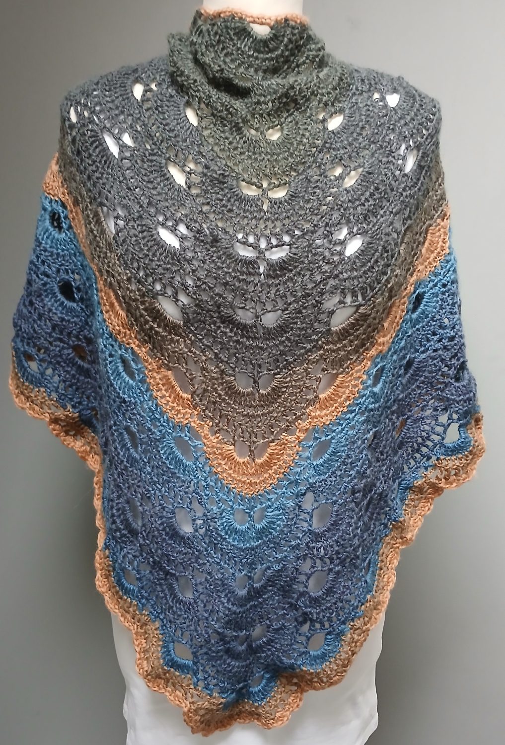 Crochet Angora-style Triangle Shawl/Scarf Crochet Angora-style Triangle Shawl/Scarf